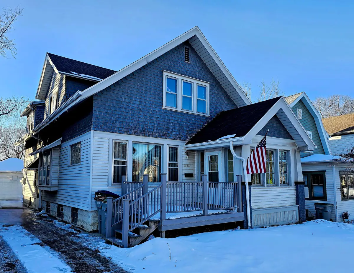 1835 N 55th 1835a St, Milwaukee, WI 53208 - #1