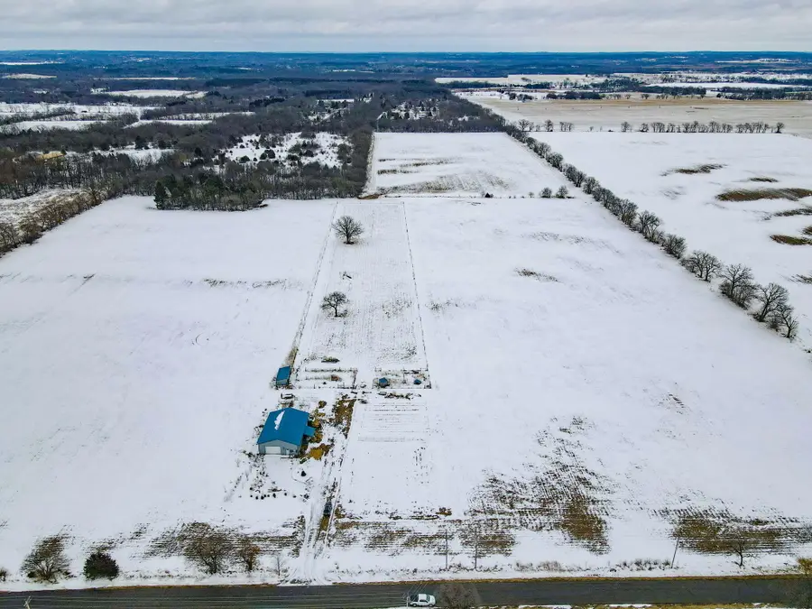 N2650 Hardscrabble Rd, Sullivan Town, WI 53156 - #2