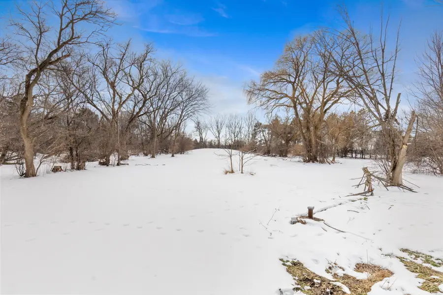 S38W27600 Windsong Rdg, Waukesha, WI 53189 - #2