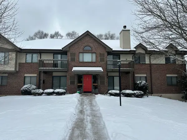 401 N Main St St, Thiensville, WI 53092