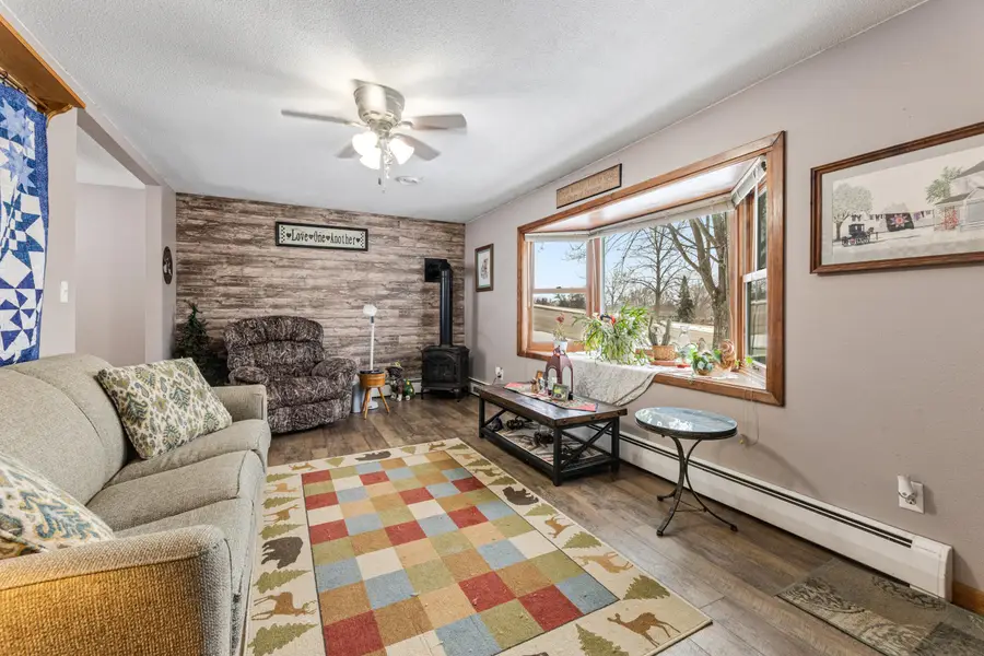 36 Skunk Hollow Rd, La Crescent, MN 55947 - #3