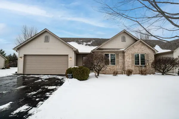 5015 Kingdom Ct, Caledonia, WI 53402