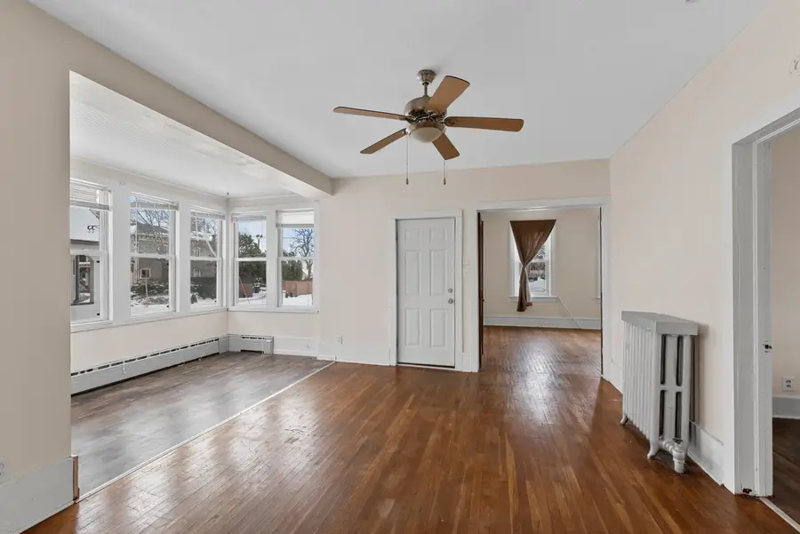 520 Washington Ct, Sheboygan, WI 53081 - #2