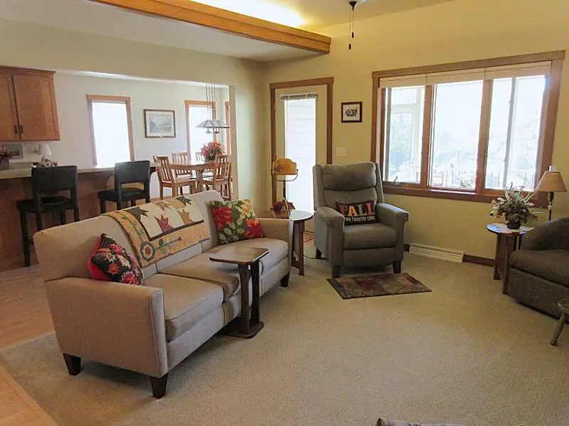 1619 Sandstone Ln, Howards Grove, WI 53083 - #3