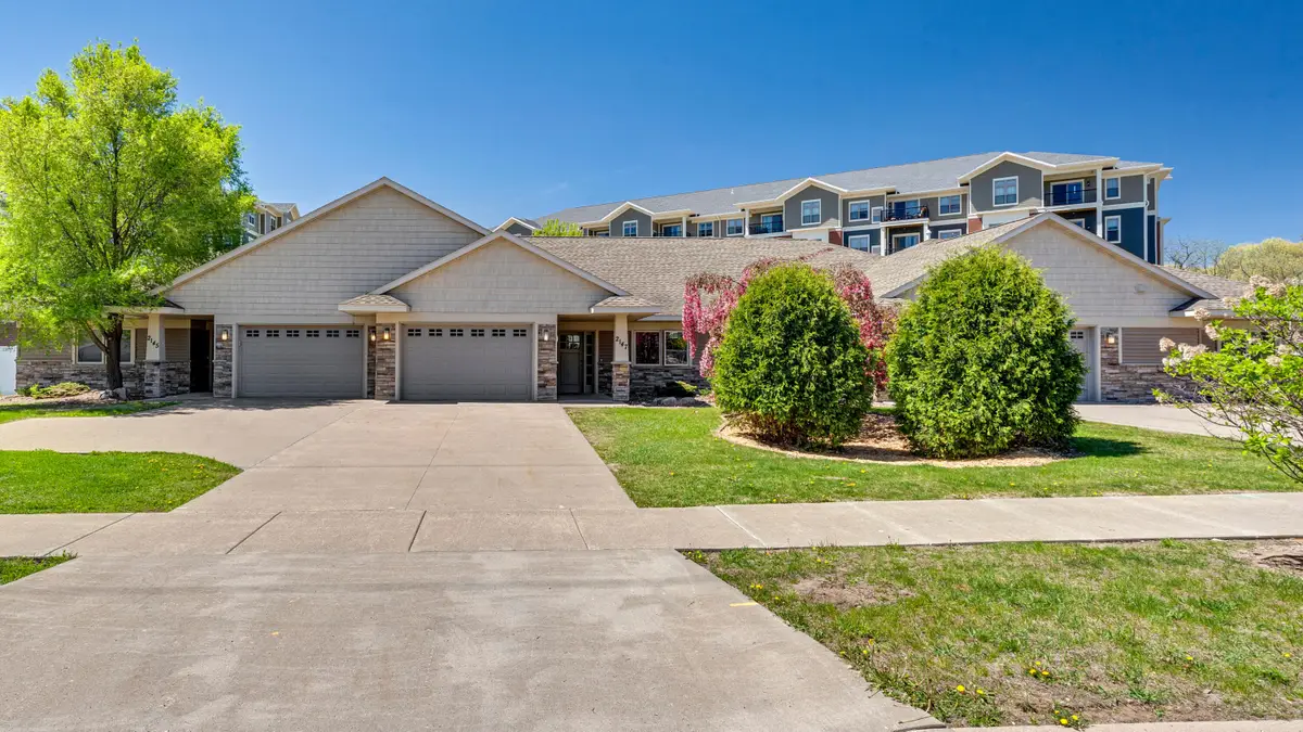 2149 Abbey Rd, Onalaska, WI 54650 - Image #1