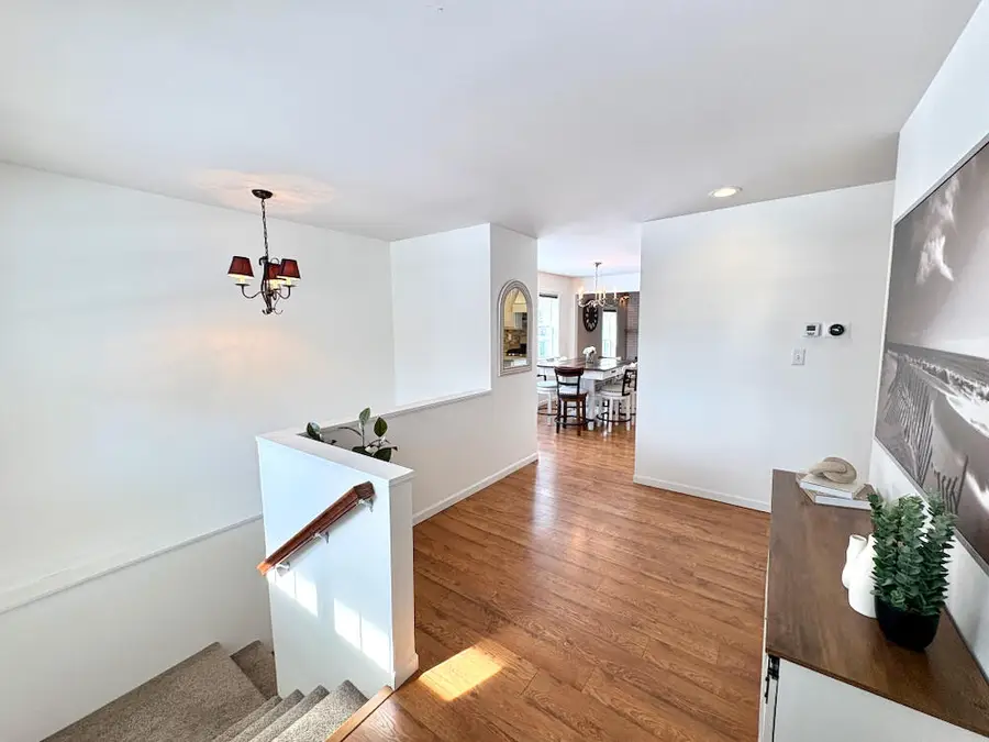 426 Sylvan Dr, Fontana, WI 53125 - #3