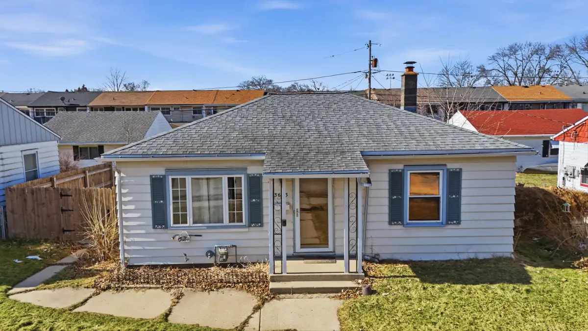 3613 S Taylor Ave, Milwaukee, WI 53207 - #1