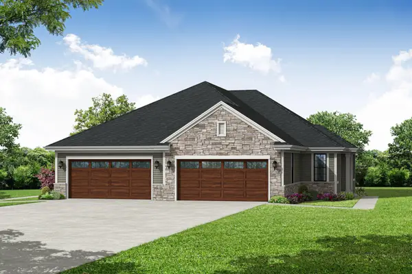 490 Sweetwater Ct, Port Washington, WI 53074