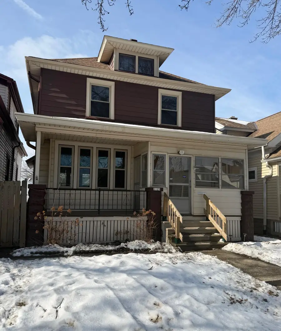 2129 S 31st St, Milwaukee, WI 53215 - #3