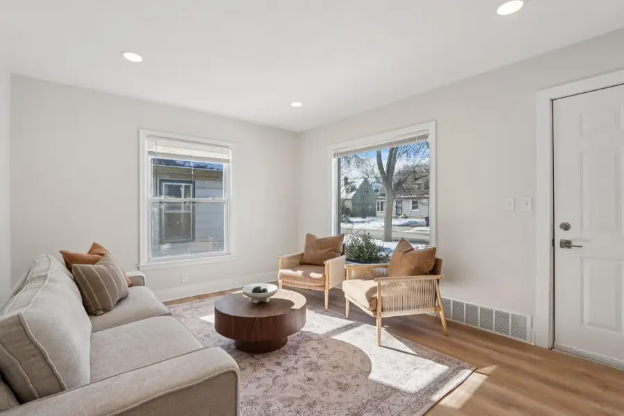 5452 N 56th St, Milwaukee, WI 53218 - #2