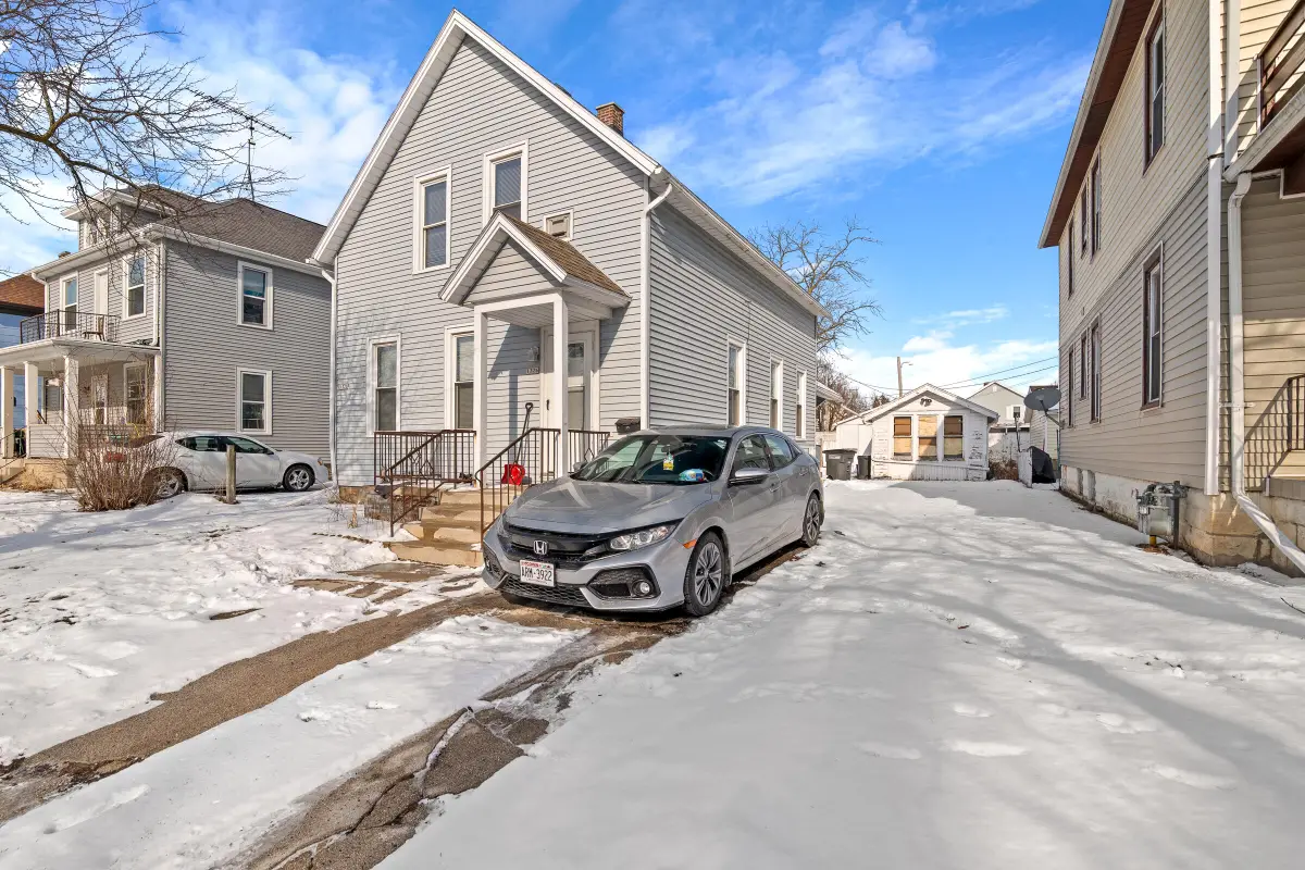 1326 Geele Ave, Sheboygan, WI 53083 - #1