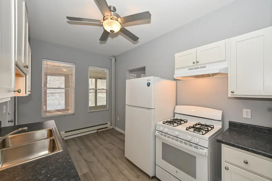 1500 S 71st St, West Allis, WI 53214 - #2