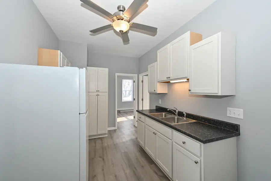 1500 S 71st St, West Allis, WI 53214 - #3