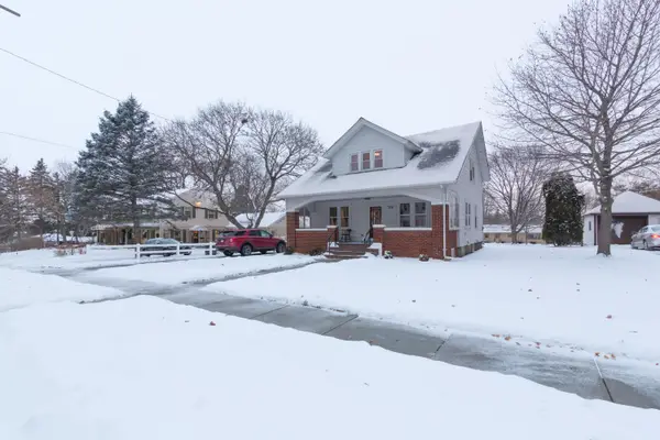318 Forest Ave, Kewaskum, WI 53040
