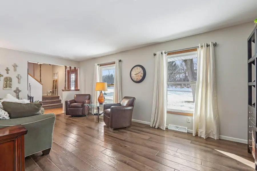 5820 S 124th St, Hales Corners, WI 53130 - #3