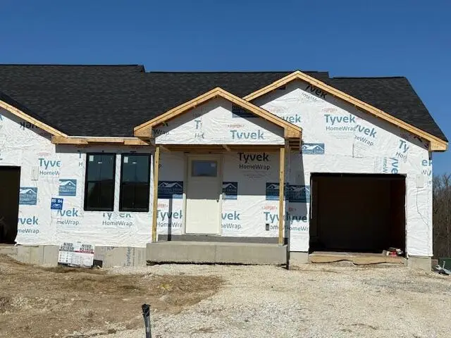 N162W21836 Poppy Rd, Jackson, WI 53037 - #1