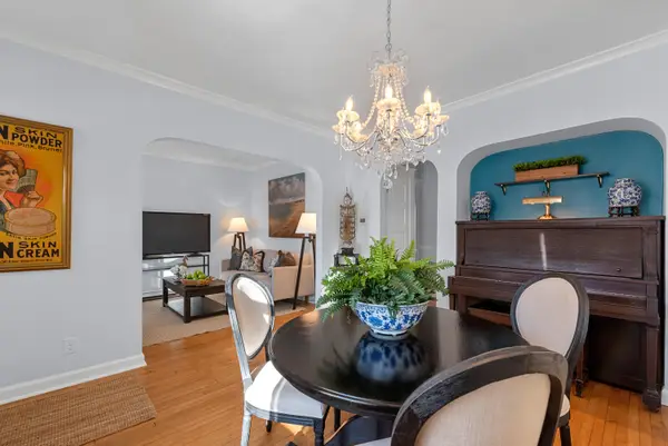 1926 E Bennett Ave, Milwaukee, WI 53207