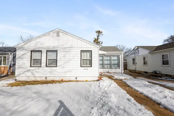 2240 W Lawn Ave, Milwaukee, WI 53209