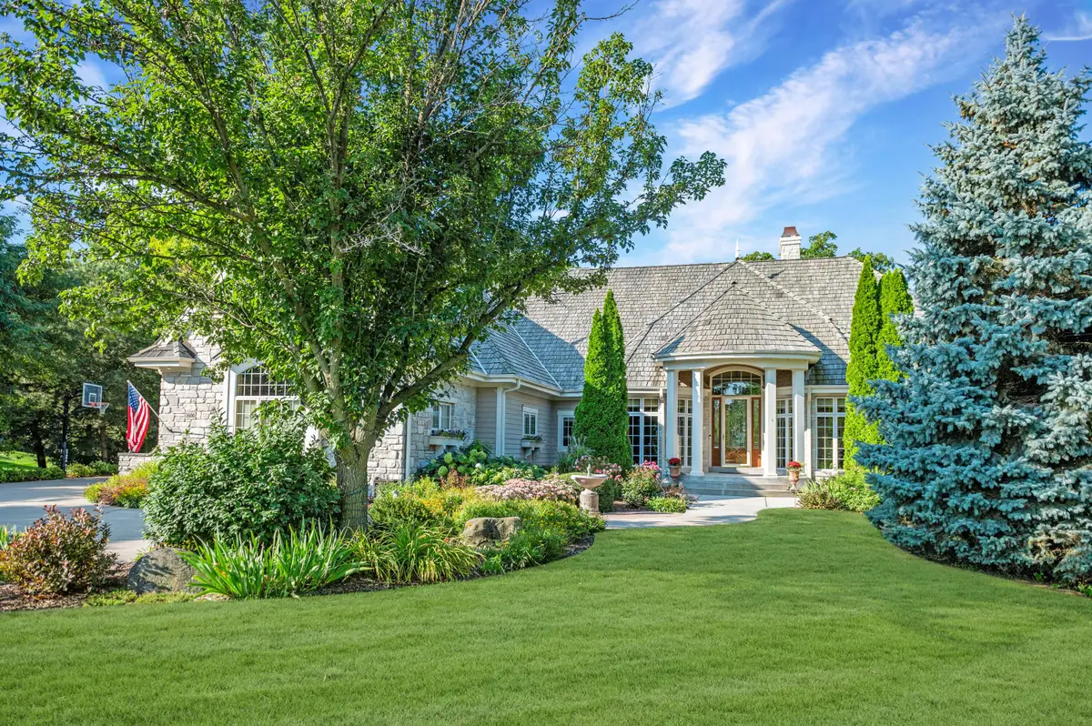 1600 E Juniper Way, Hartland, WI 53029 - #1