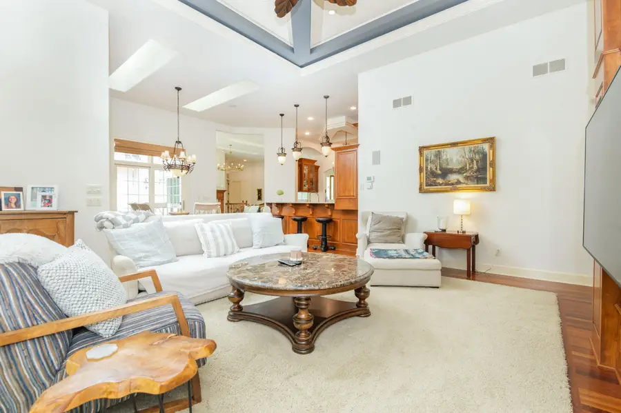 1600 E Juniper Way, Hartland, WI 53029 - #3