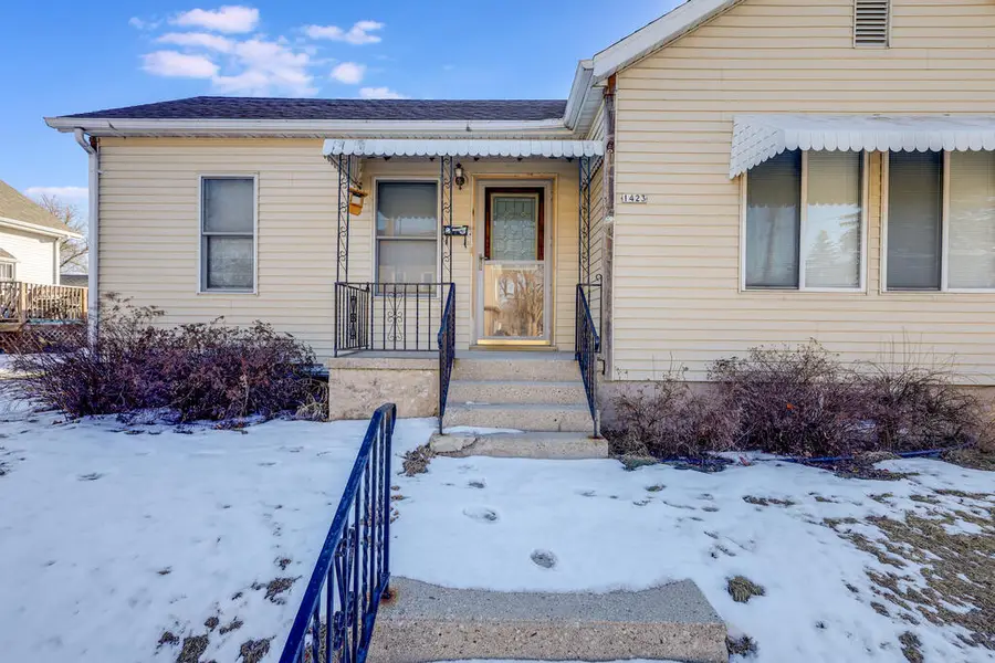 1423 S 14th St, Manitowoc, WI 54220 - #3