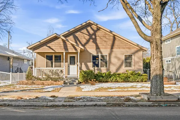 1212 7th St S, La Crosse, WI 54601