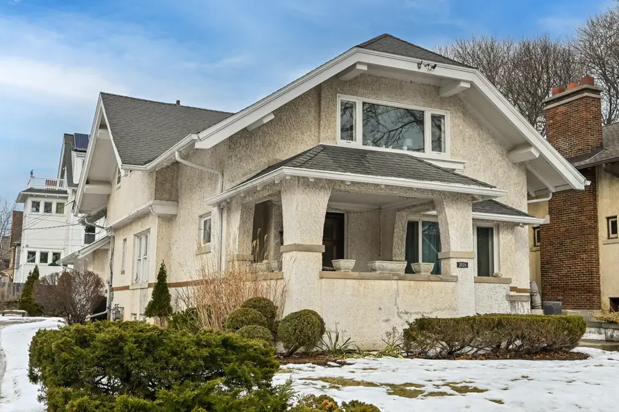 2024 E Newberry Blvd, Milwaukee, WI 53211 - #2