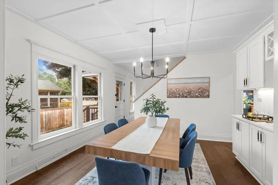 1332 Dodge St, Lake Geneva, WI 53147 - #3