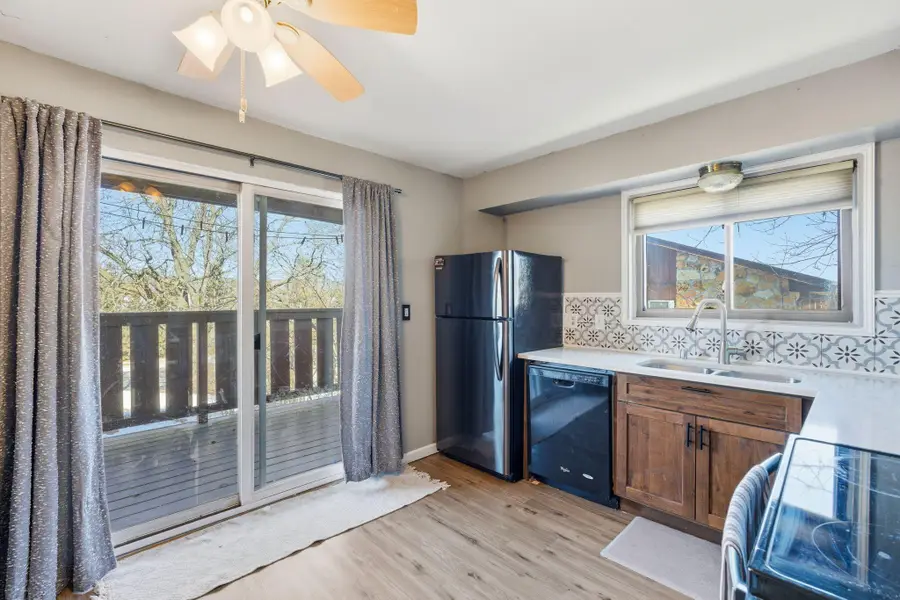 1356 Greenhedge Rd, Pewaukee, WI 53072 - #2