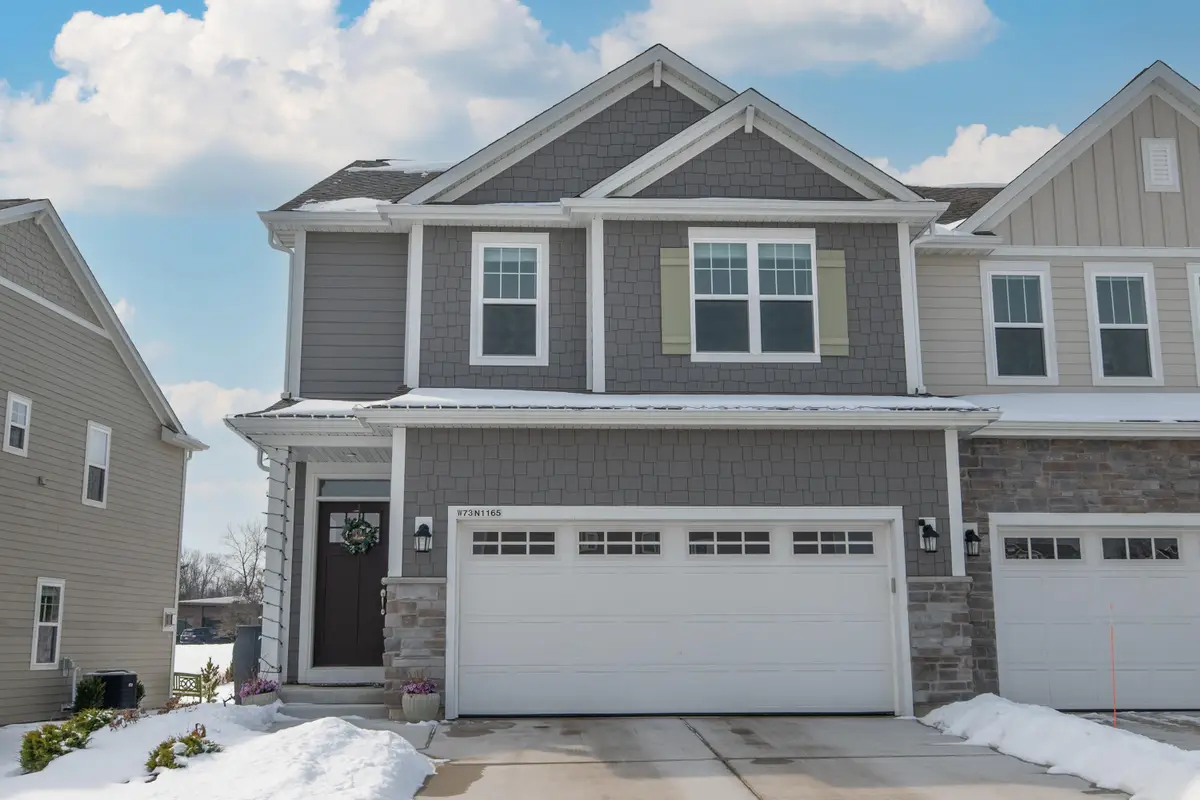 W73N1165 Augusta Ln, Cedarburg, WI 53012 - #1