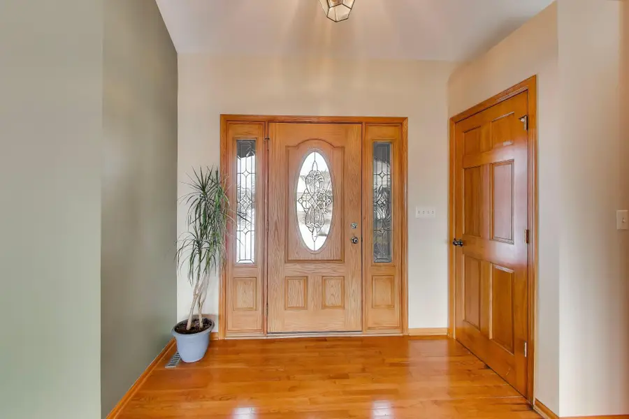 5207 34th St, Kenosha, WI 53144 - #3