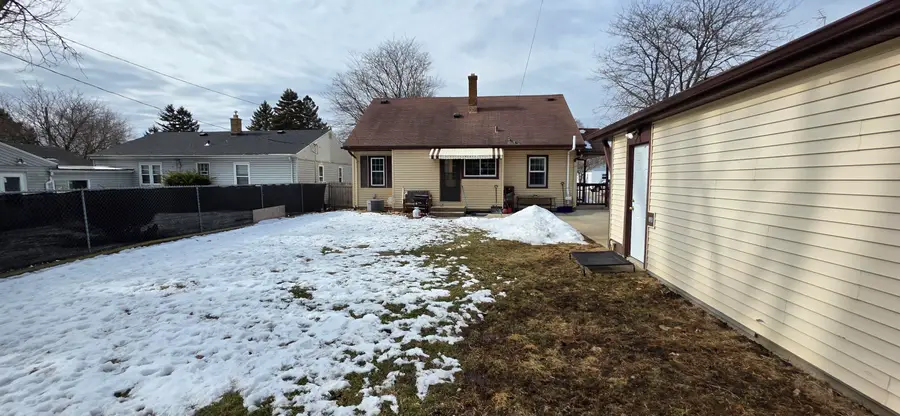 2611 Kearney Ave, Racine, WI 53403 - #3