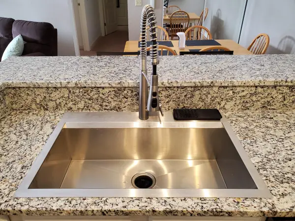 2728 Northview Rd, Waukesha, WI 53188