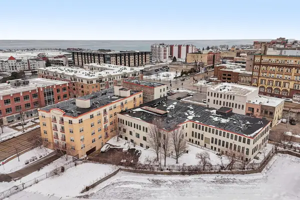 134 Main St, Racine, WI 53403