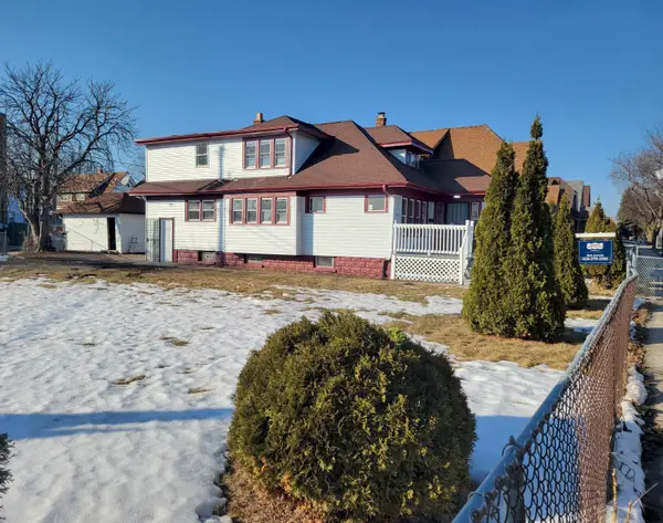 4439 N 27th St, Milwaukee, WI 53209