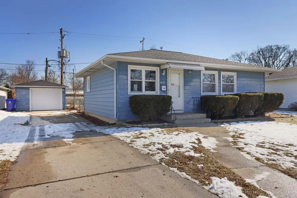 8415 14th Ave, Kenosha, WI 53143 - #1