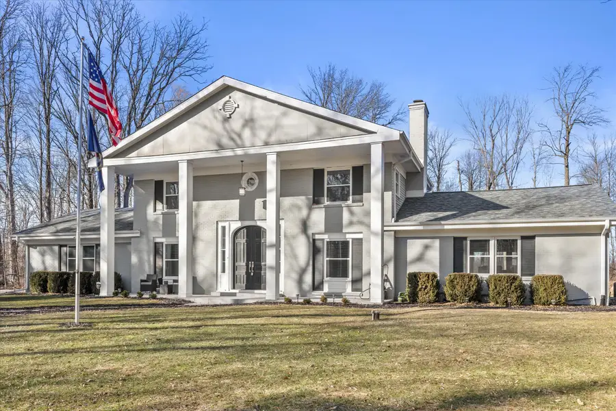 712 W Shady Ln, Mequon, WI 53097 - #2