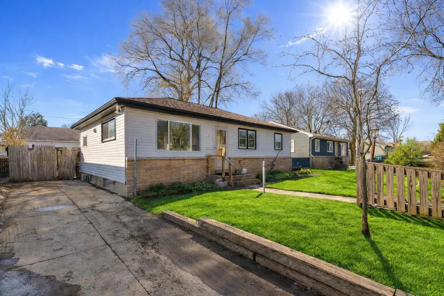 5337 N 62nd St, Milwaukee, WI 53218 - #2