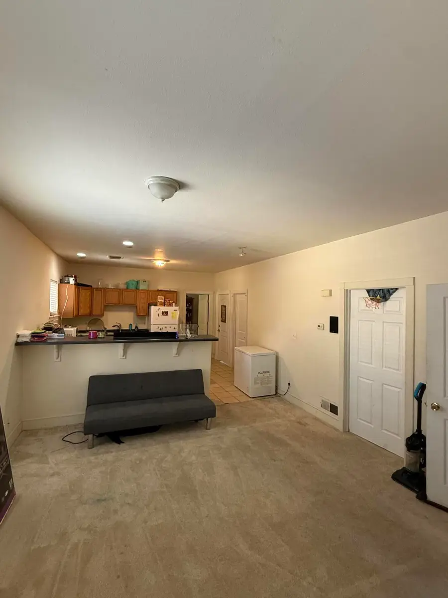 Address Withheld By Seller, Milwaukee, WI 53205 - #2