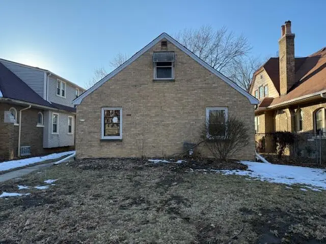 4175 N 22nd St, Milwaukee, WI 53209 - #2