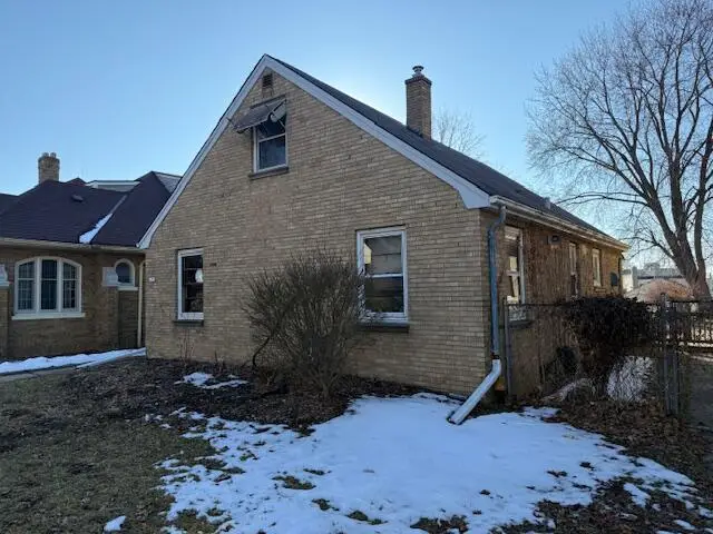 4175 N 22nd St, Milwaukee, WI 53209 - #3