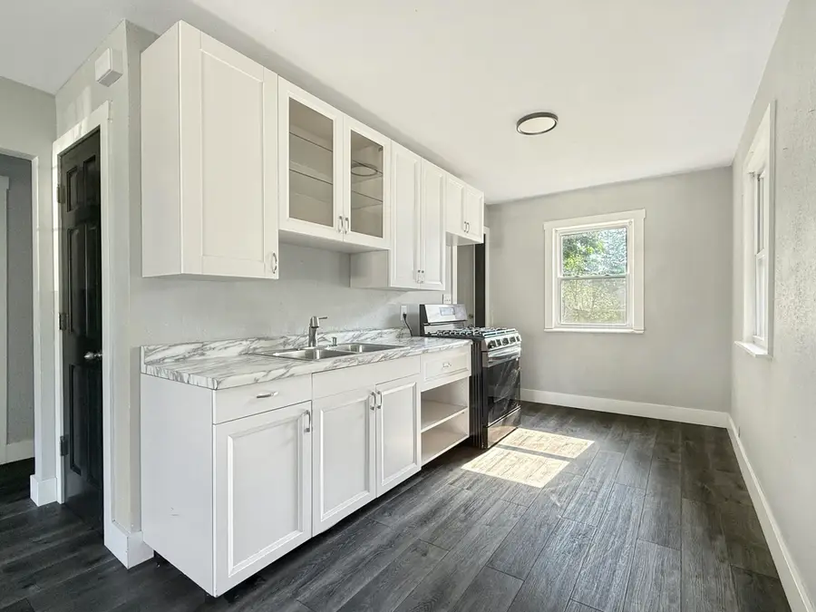 4616 N 30th St, Milwaukee, WI 53209 - #2