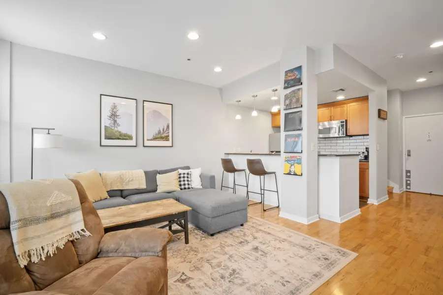 234 N Broadway, Milwaukee, WI 53202 - #2