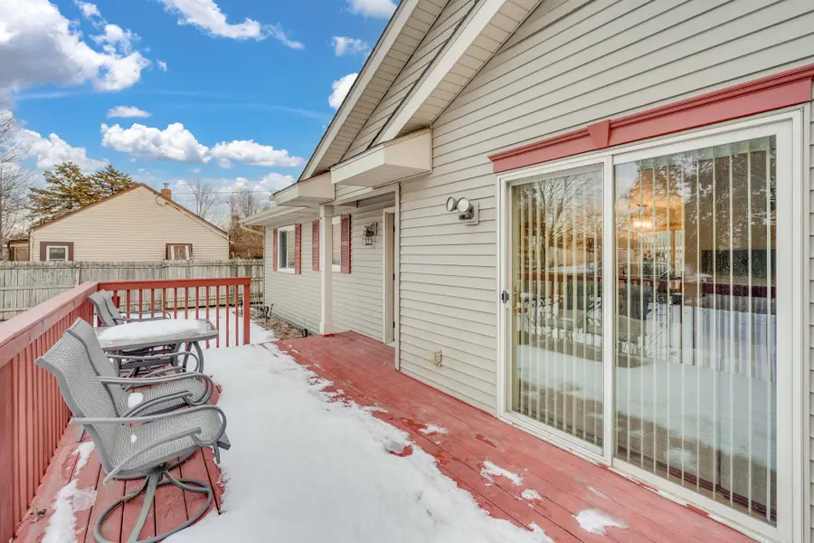 1607 Walter Ave, Mount Pleasant, WI 53403 - #3