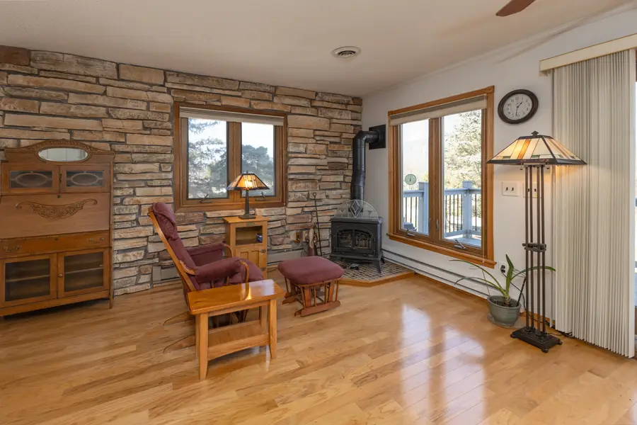 4082 Aspen Ln, La Crescent, MN 55947 - #3