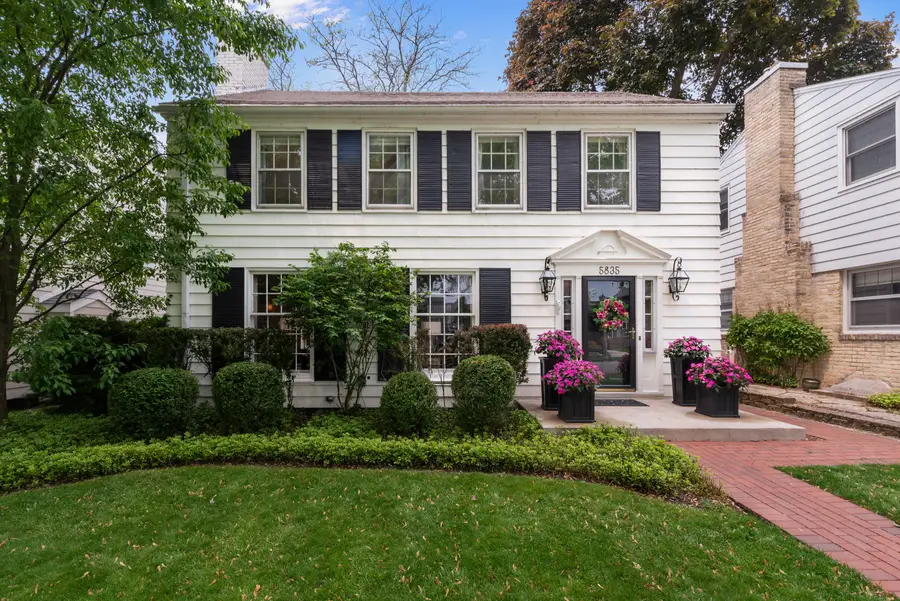 5835 N Lake Dr, Whitefish Bay, WI 53217 - #2