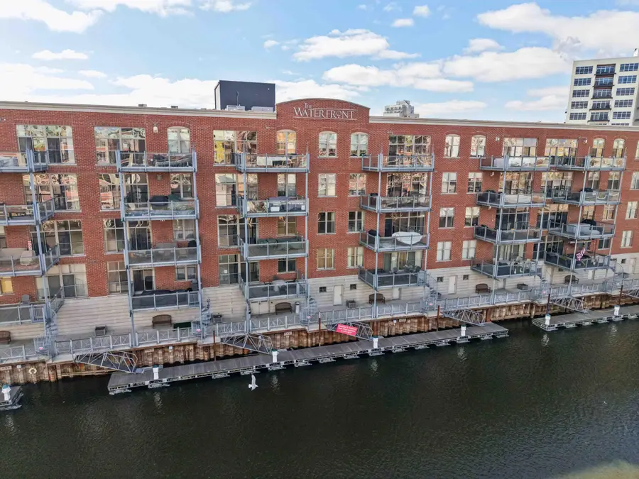 130 S Water St, Milwaukee, WI 53204 - #2