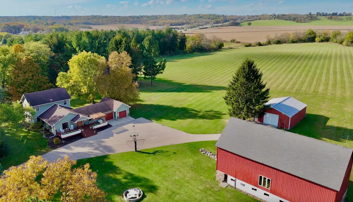 W3046 Krueger Rd, Geneva, WI 53147 - #1