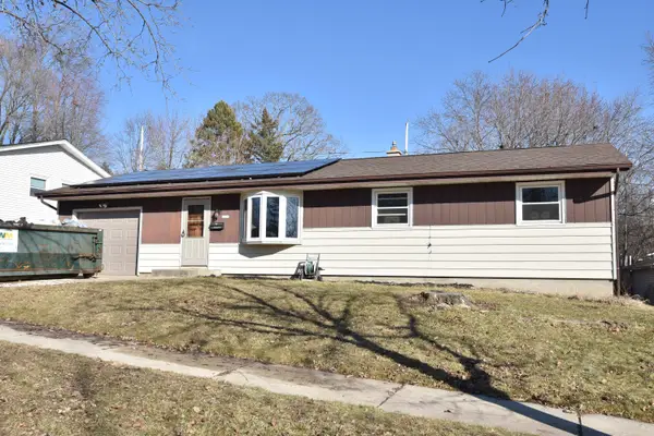 1329 N 11th Ave, West Bend, WI 53090