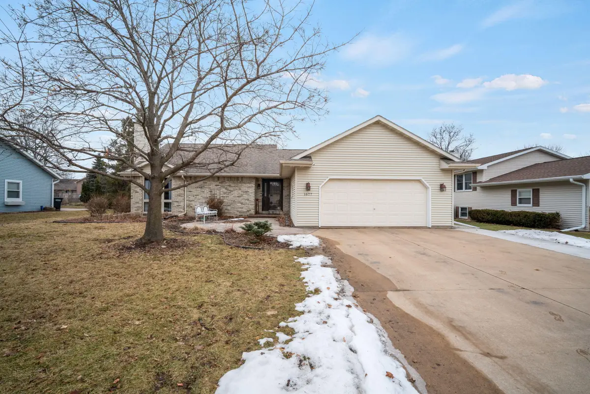 1677 Bernheim St, Oshkosh, WI 54904 - #1